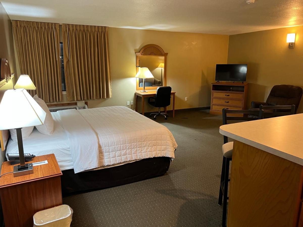 Americas Best Value Inn Pharr/Mcallen Exterior photo