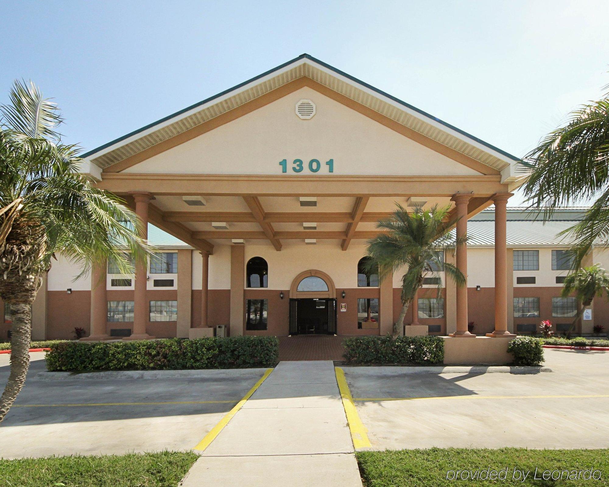 Americas Best Value Inn Pharr/Mcallen Exterior photo